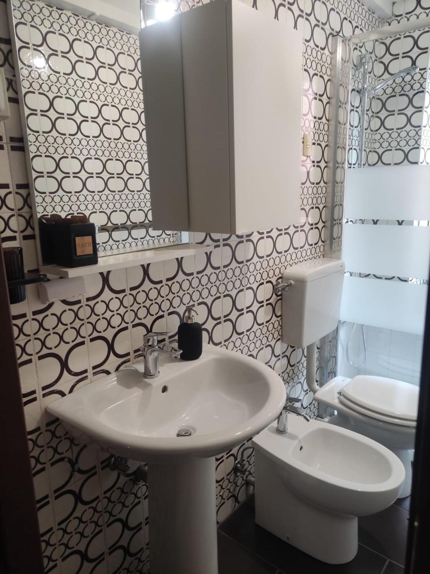 Traveller House Apartment ลาสเปเซีย ภายนอก รูปภาพ
